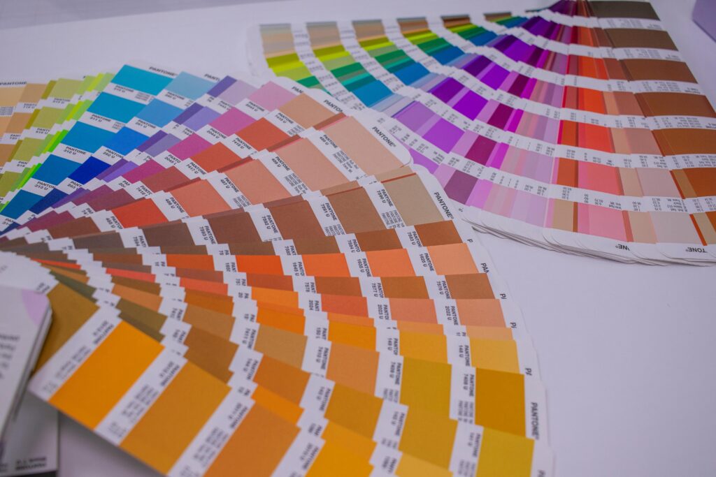 Počítačová grafika - teorie 4 pantone graficky model 1